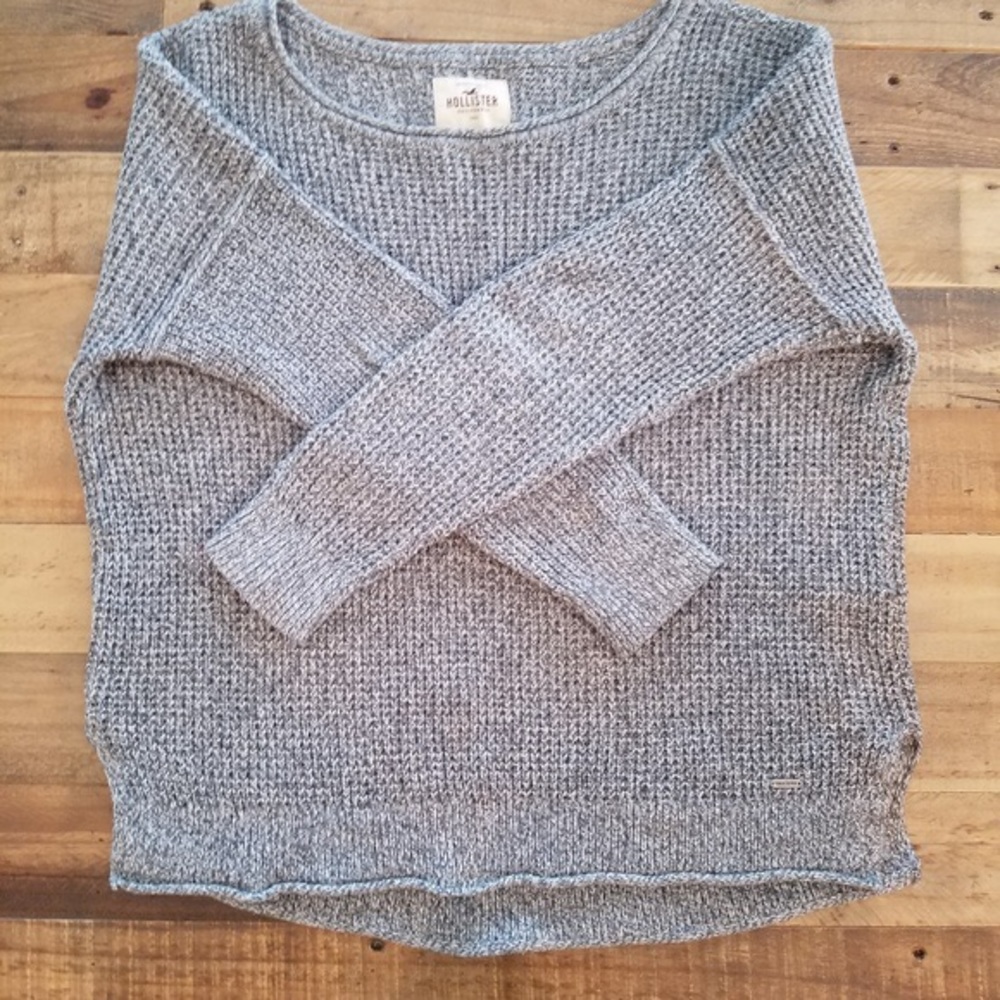Hollister Grey knit sweater